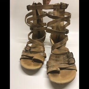 Bedstu Seneca Gladiator Sandal size 7